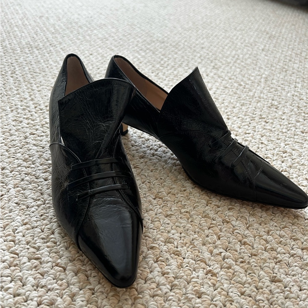antonio barbato maestri 
stri veneizioni kitten heels